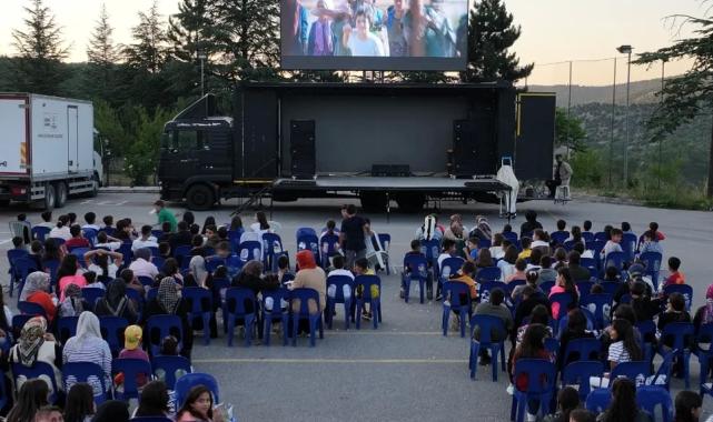 Konya’nın 101 noktasında yaz akşamlarına sinema büyüsü