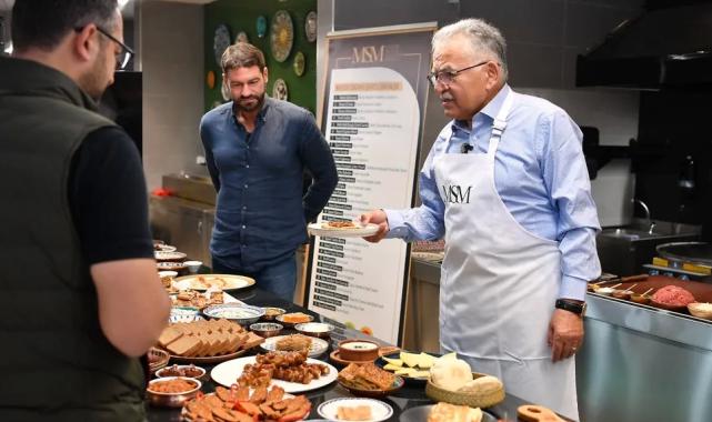 Memduh Büyükkılıç işin mutfağında!