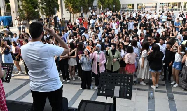 Mersin’de öğrencilere YKS öncesi moral etkinliği