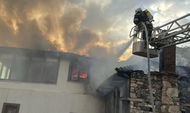 Muğla itfaiyesi bayram tatilinde 121 olaya müdahale etti