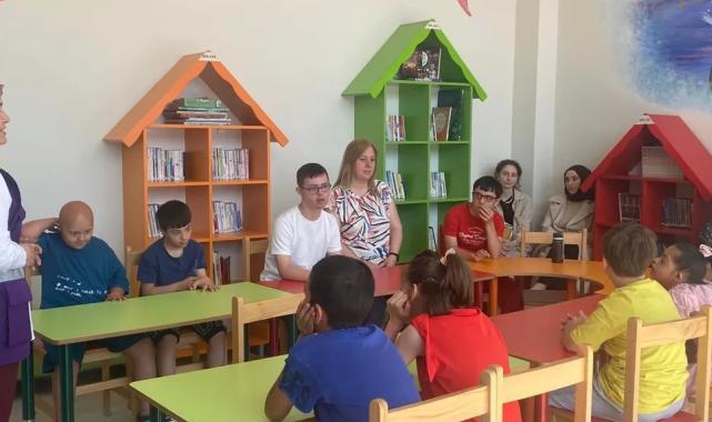 Özel çocuklar İZGİM’de kitaplarla ve el sanatlarıyla tanıştı