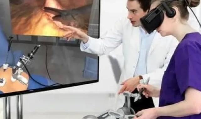 Sağlık eğitiminde devrim… Yerli yapay zekâ ve VR teknolojisi