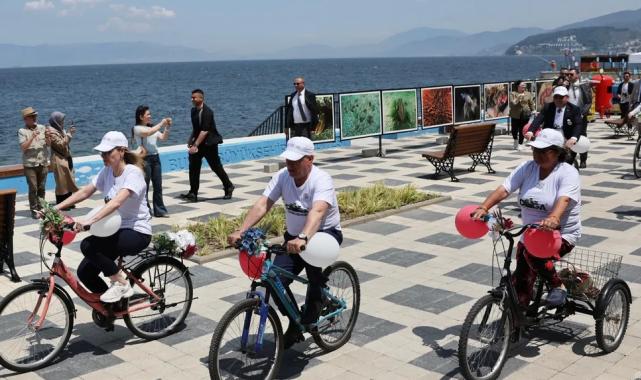 ‘Süslü Bisikletler’in pedalları Mudanya’da temiz çevreye çevrildi