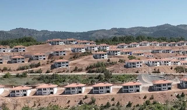 Afet bölgesinin iki katlı köy evleri tamamlandı… İlk görüntüler Kahramanmaraş Bulanık Köyü’nden