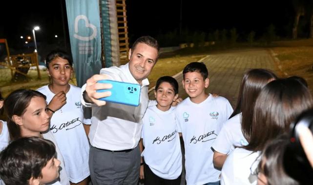 Ahmet Akın’dan Balıkesirli çocuklara tatil hediyesi
