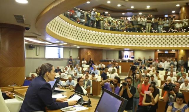 Antalya Büyükşehir Belediyesi Başkan Vekili Büşra Özdemir oldu