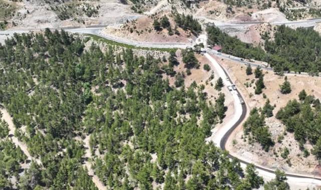 Antalya Büyükşehir’in kırsalda yol atağı sürüyor