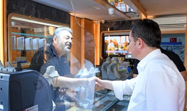 Başkan Erkan Aydın Küçükbalıklı’da vatandaşla buluştu