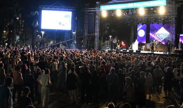 Başkan Genç: “Kültür ve sanatla şehirlerin ruhu tamamlanır”