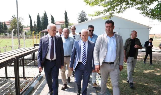 Bursa Mustafakemalpaşa Stadı sil baştan yenilendi