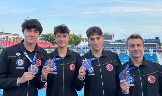 Bursalı yüzücü Özgür Yonca, Avrupa üçüncüsü