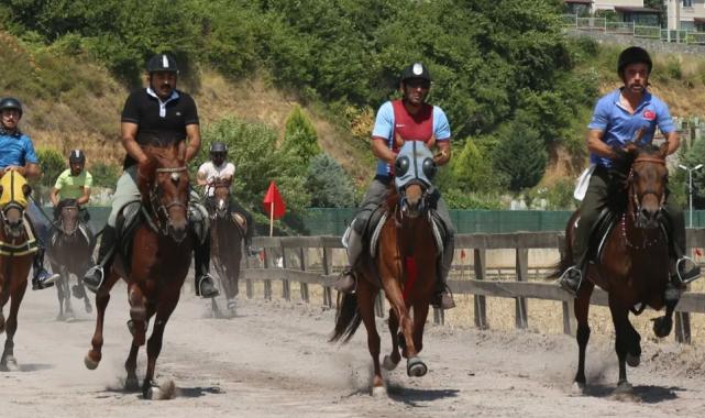 Değirmendere’de geleneksel Rahvan yarışları nefes kesti