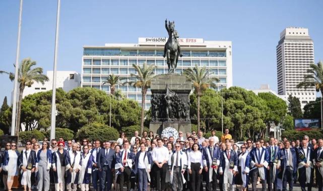 Dokuz Eylül Üniversitesi 43. yılını kutladı