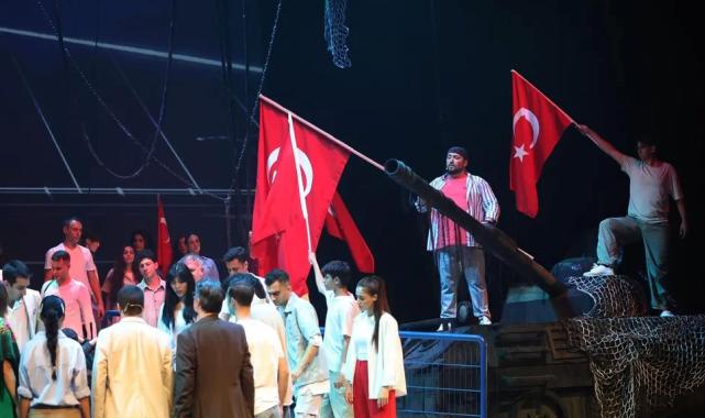 “En Uzun Gece” destanına ilk temsil