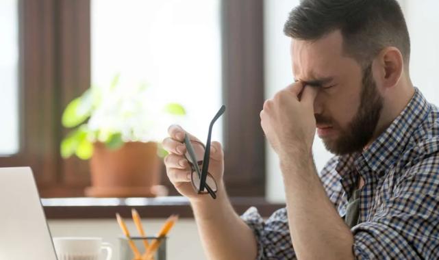 Göz tansiyonuna karşı yıllık kontrol uyarısı