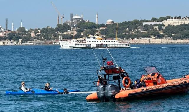 Harem önlerinde kanoda kaza