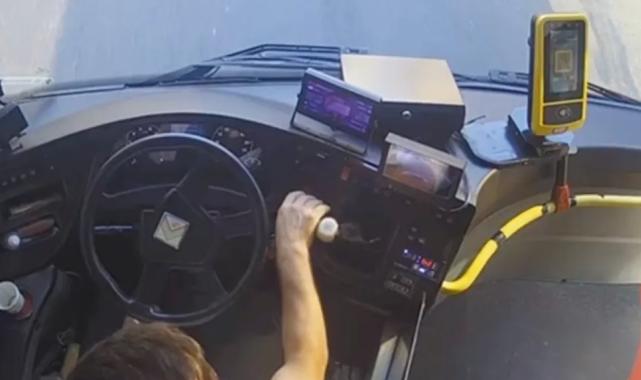 İETT kaptanı hayat kurtardı… Hastalanan yolcuyu acile yetiştirdi