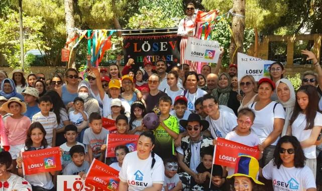 İstanbul Anadolu Yakası’nda LÖSEV pikniği