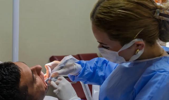 İzmir Büyükşehir’den diş sağlığına tam destek