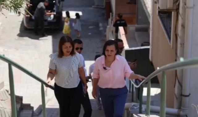 İzmir Karabağlar’da sorunlara muhtarlarla yerinde çözüm