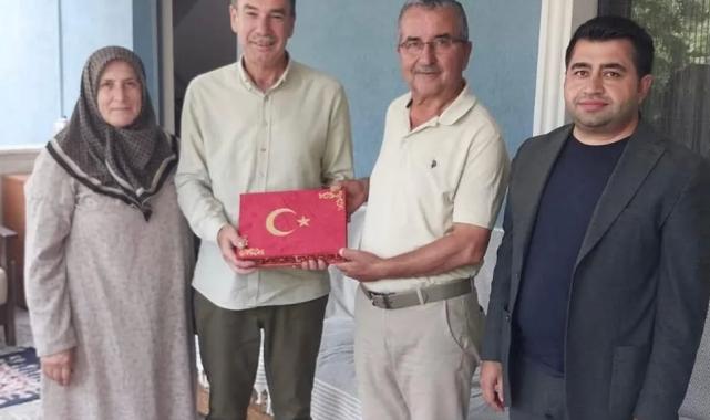 İzmit Belediyesi’nden hacı muhtarlara ziyaret