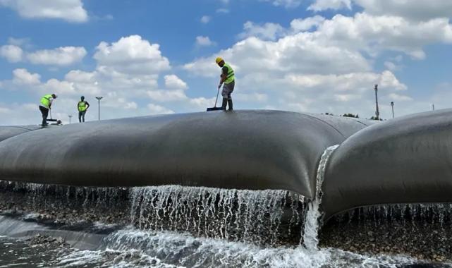 İzmit Körfezi’nde dip çamuru temizliği sürüyor: 170 hektarlık alan arındırıldı
