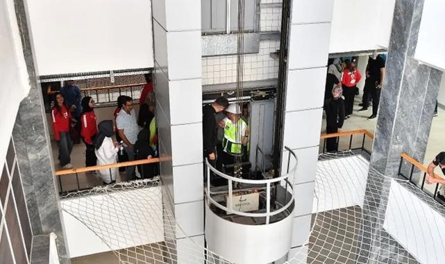 Kayseri Büyükşehir’den asansörden kişi kurtarma eğitimi