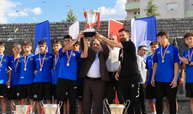 Kayseri Talas’ın altın çocukları yine tarih yazdı