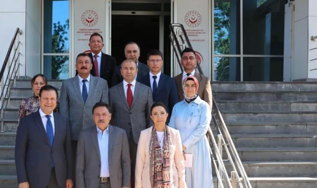 Kayseri Valisi Çiçek’ten Aile ve Sosyal Hizmetler’e ziyaret