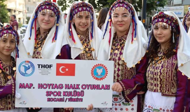 Kocaeli’de 2. Balkan Halk Oyunları rüzgarı esti