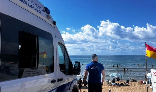 Kocaeli’den sahillere sağlık kalkanı… ‘Nakil Ambulans’ ekibi sahil nöbetinde