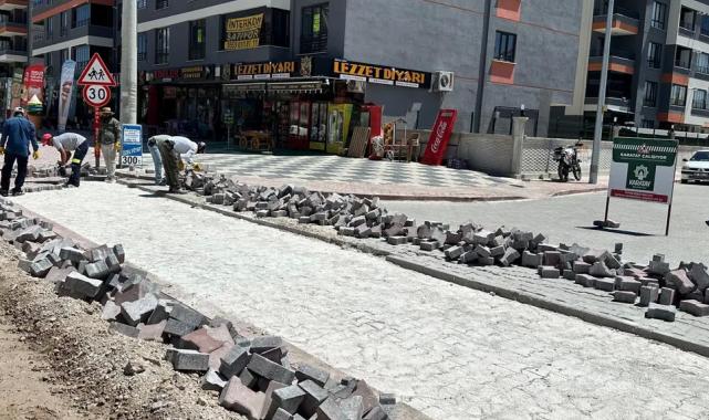Konya Karatay’da yol çalışmalarına devam