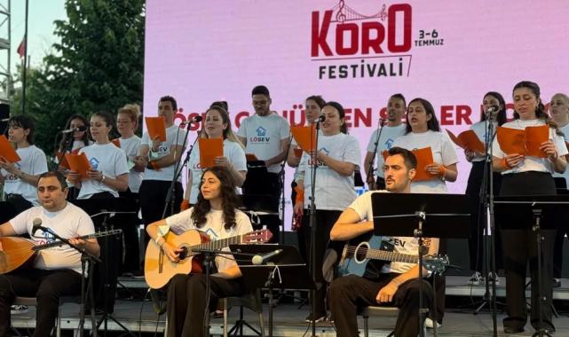 LÖSEV gönüllüleri İBB Korolar Festivali’nde