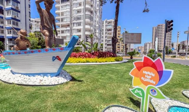Mersin’de kent estetiğine yaz dokunuşu