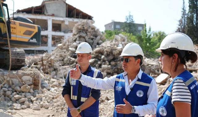 Muğla’da Başkan Aras’tan huzurevi yenileme denetimi