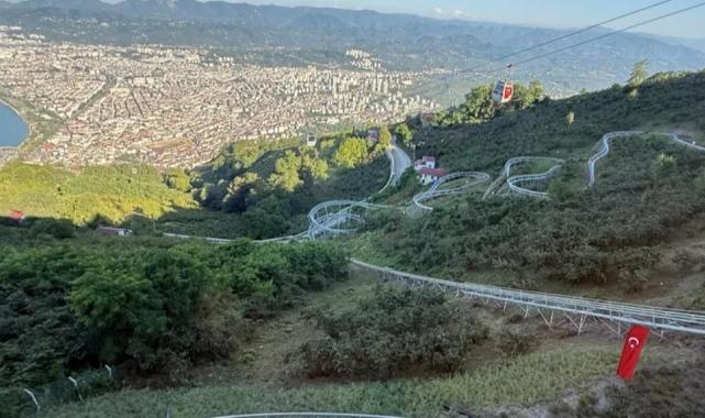 Ordu’da dağ kızağı ve sosyal tesisleri açıldı