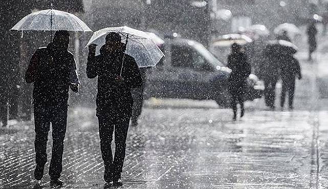 Meteorolojiden Yağış Uyarısı: Sıcaklıklar azalıyor, sağanak yağış geliyor