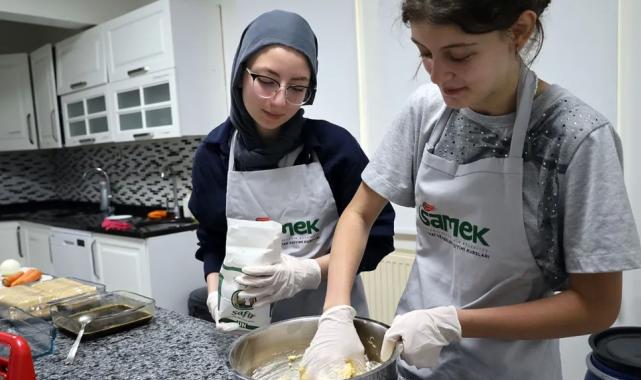 Sakaryalı gençler Büyükşehirle İtalyan mutfağında