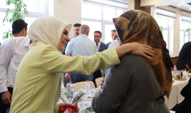 Şehit ailelerine ‘Terörsüz Türkiye’yi Bakan Göktaş anlattı