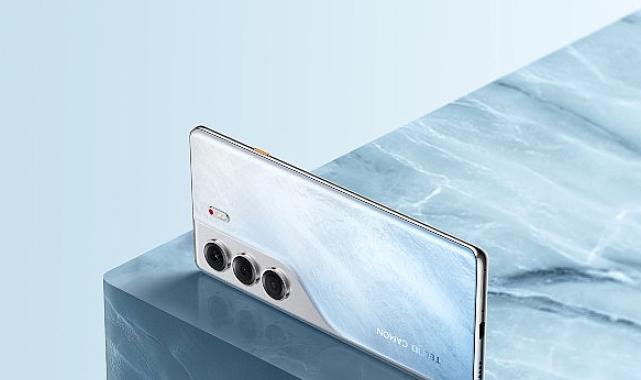 Teknolojinin Stil Sahibi Telefonu: TECNO CAMON 40 Serisi
