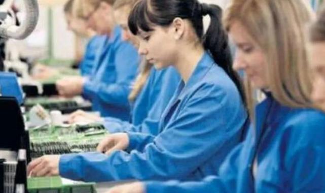 Ücretli çalışan sayısı yıllık yüzde 1,2 arttı