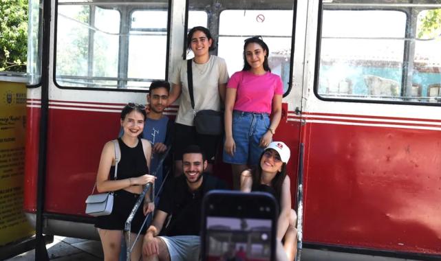 Yabancı öğrenciler sosyal medyadan Bursa Osmangazi’yi tanıtacak