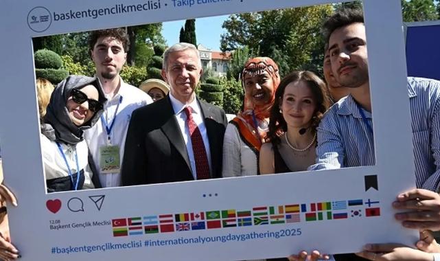 ABB Başkanı Mansur Yavaş Gençlik Buluşması’na katıldı