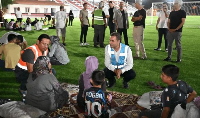 Ahmet Akın; Depremi birlikte aşacağız