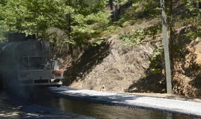 Antalya Çiçekoluk’ta 40 yıllık asfalt özlemi sona erdi