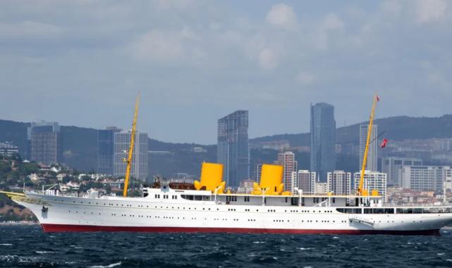 Atatürk’ün mirası Savarona, İstanbul Boğazı’nı selamlayacak