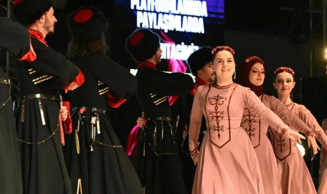 Balıkesir Orhanlı Çerkes Festivali’nde coşku ve birlik rüzgarı esti