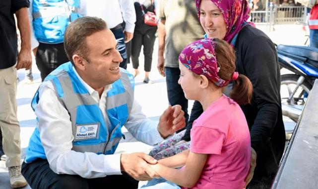 Balıkesir’de depremzedelere ‘büyük’ destek