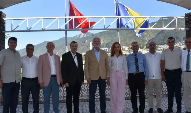 Balkan-Rumeli derneklerinden anlamlı ziyaret