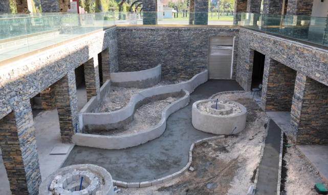 Başkan Şahin, mozaik temalı bahçeleri yerinde inceledi